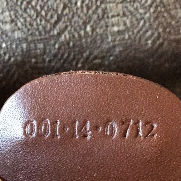 Vintage Gucci Bags - Picture 3 of 15